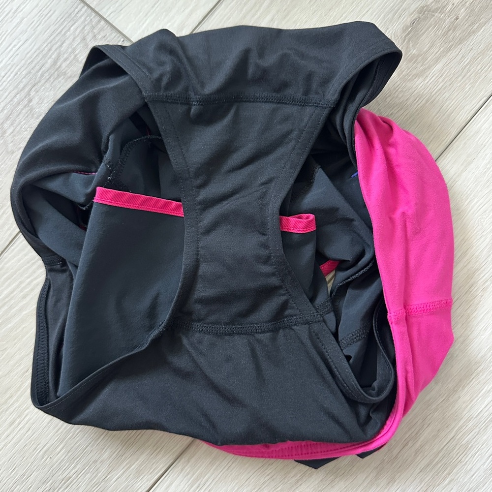 Lululemon Speed Up 2.5” Low Rise Shorts - Picture 4 of 6